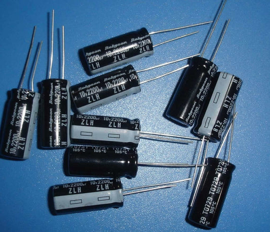 Original or AV Famicom Capacitor Replacement Kit